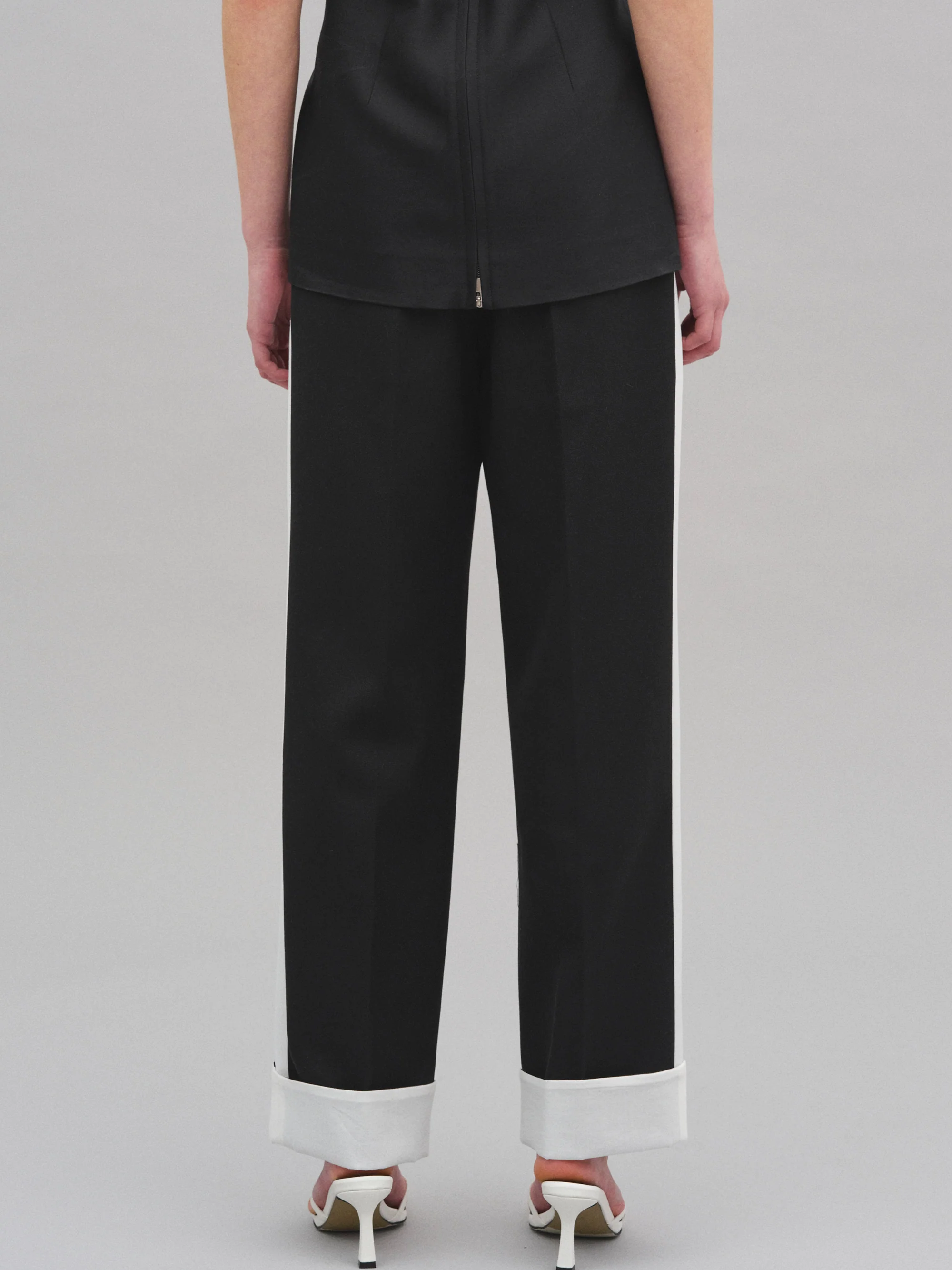 Colorblock Cuffed Trousers, Black - Image 5