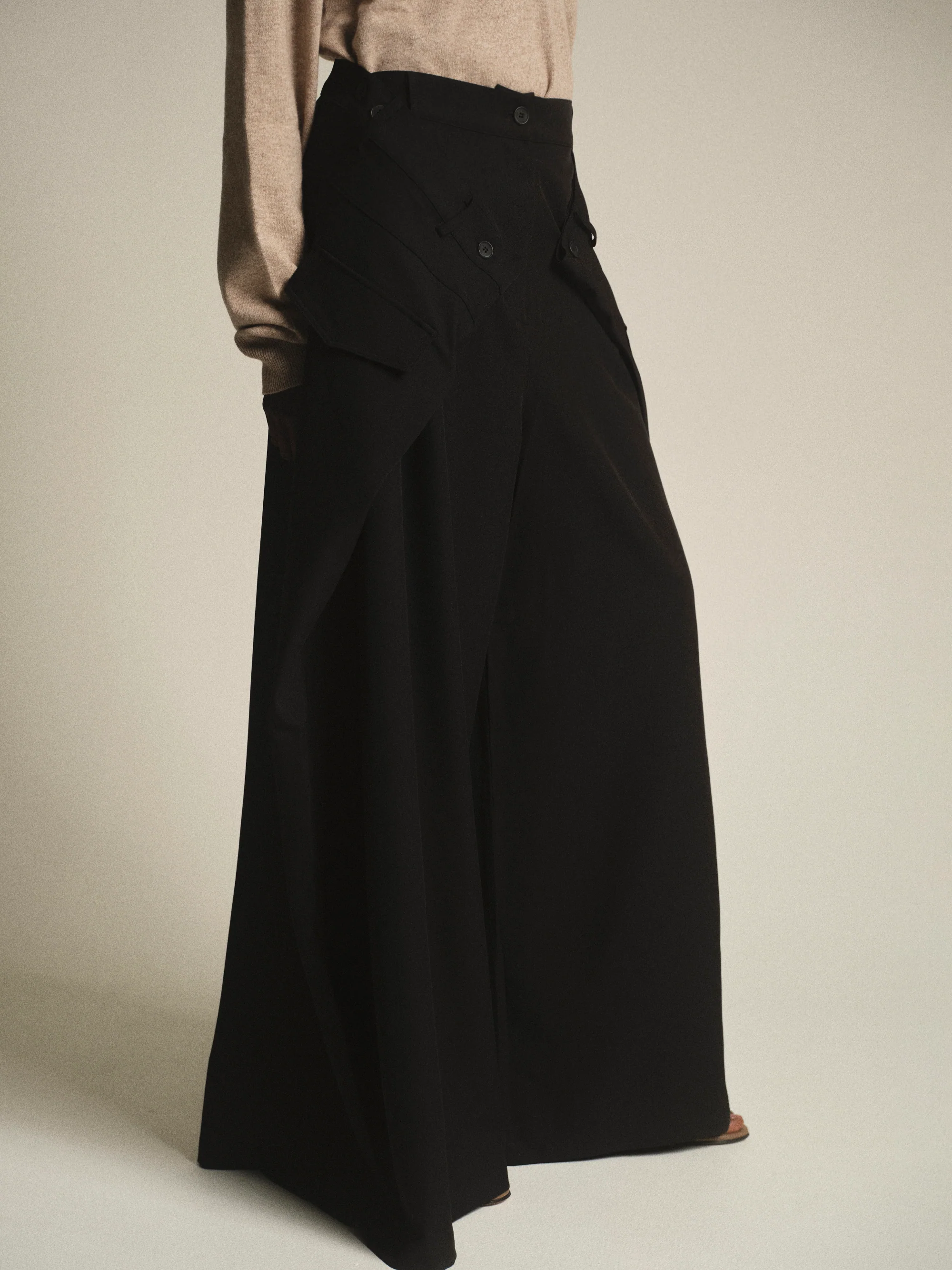 Double Flap Cargo Trousers, Black