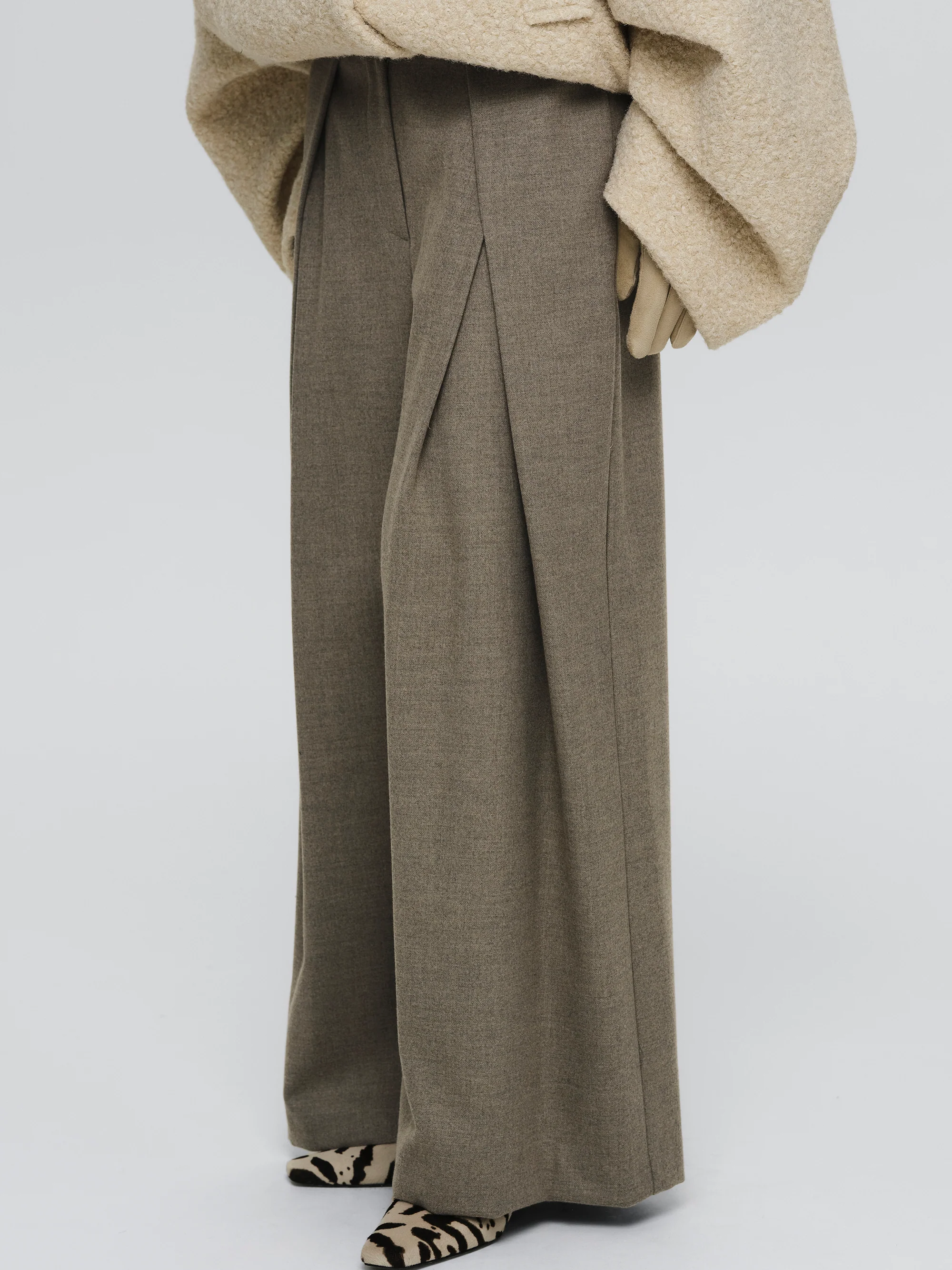 Double Pleated Trousers, Khaki