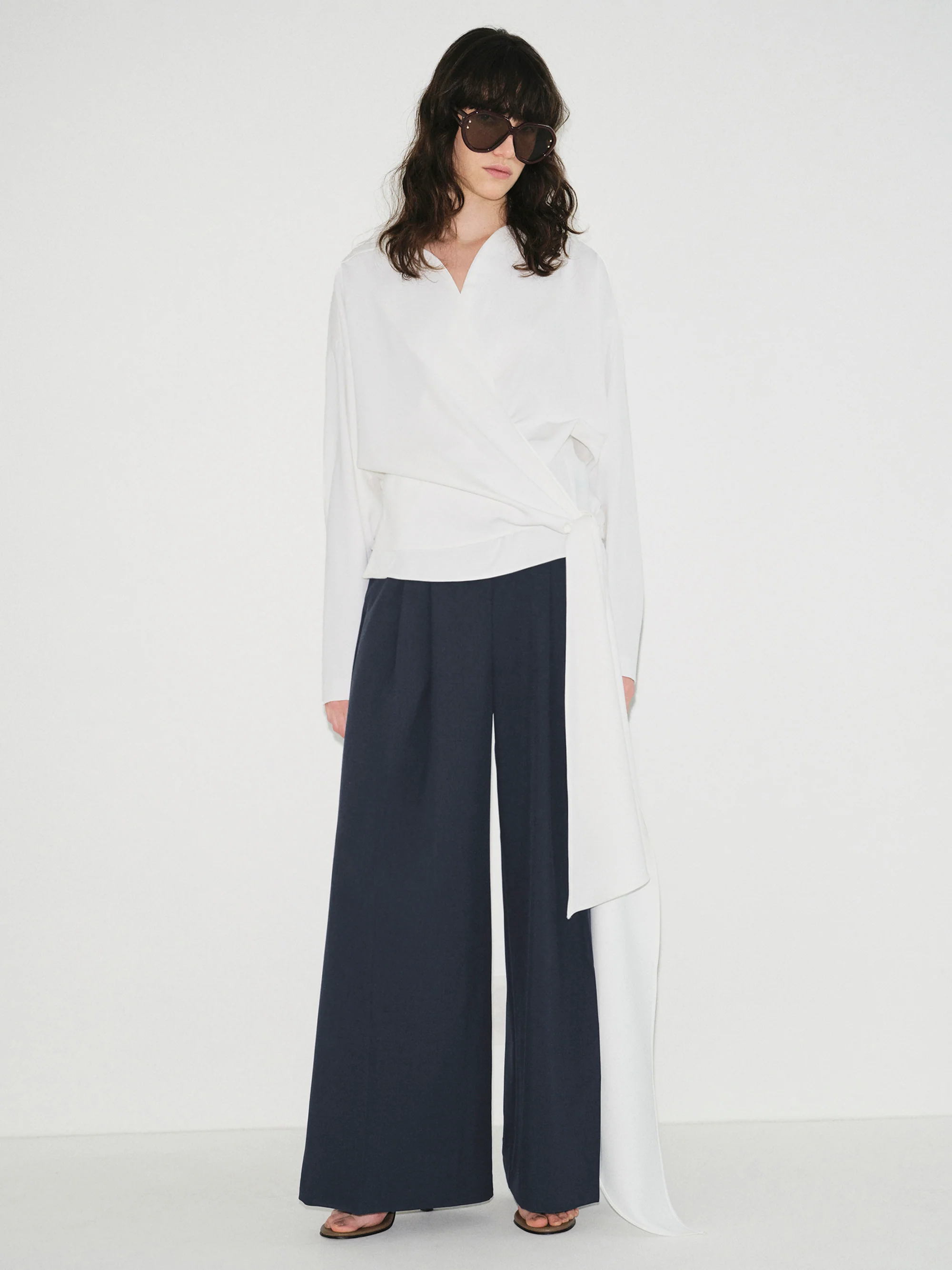 Double Pleated Wide-Leg Trousers, Navy - Image 3