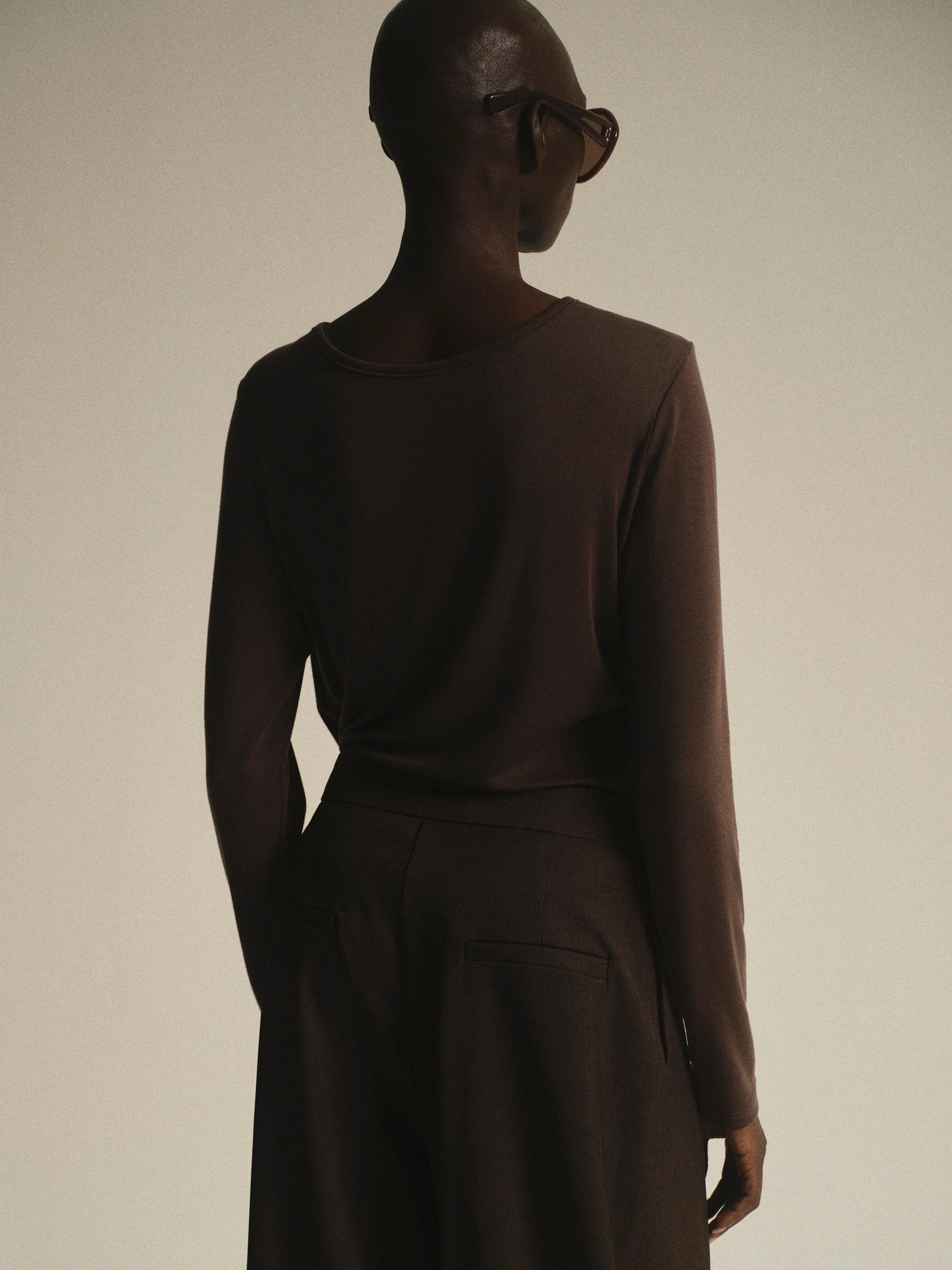 Drape-Back Tee, Chocolate - Image 4