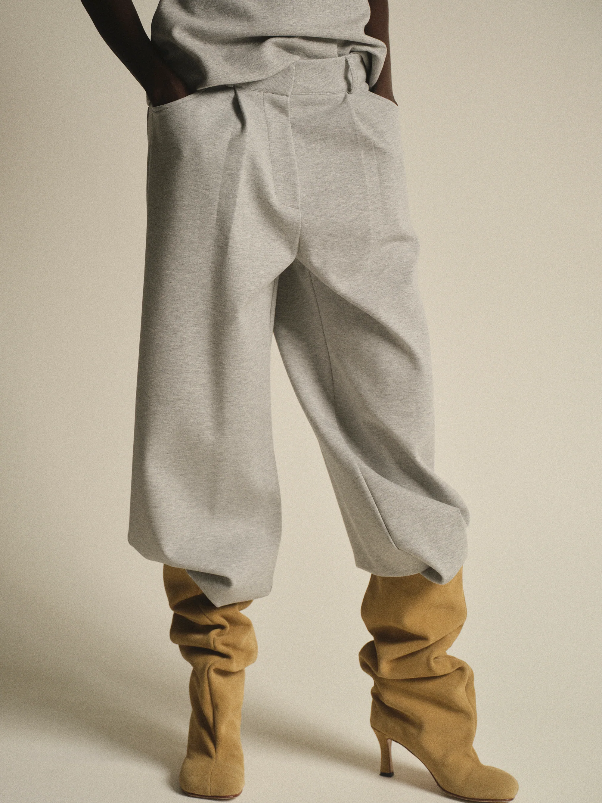 French Terry Pleat Pants, Grey - Image 3