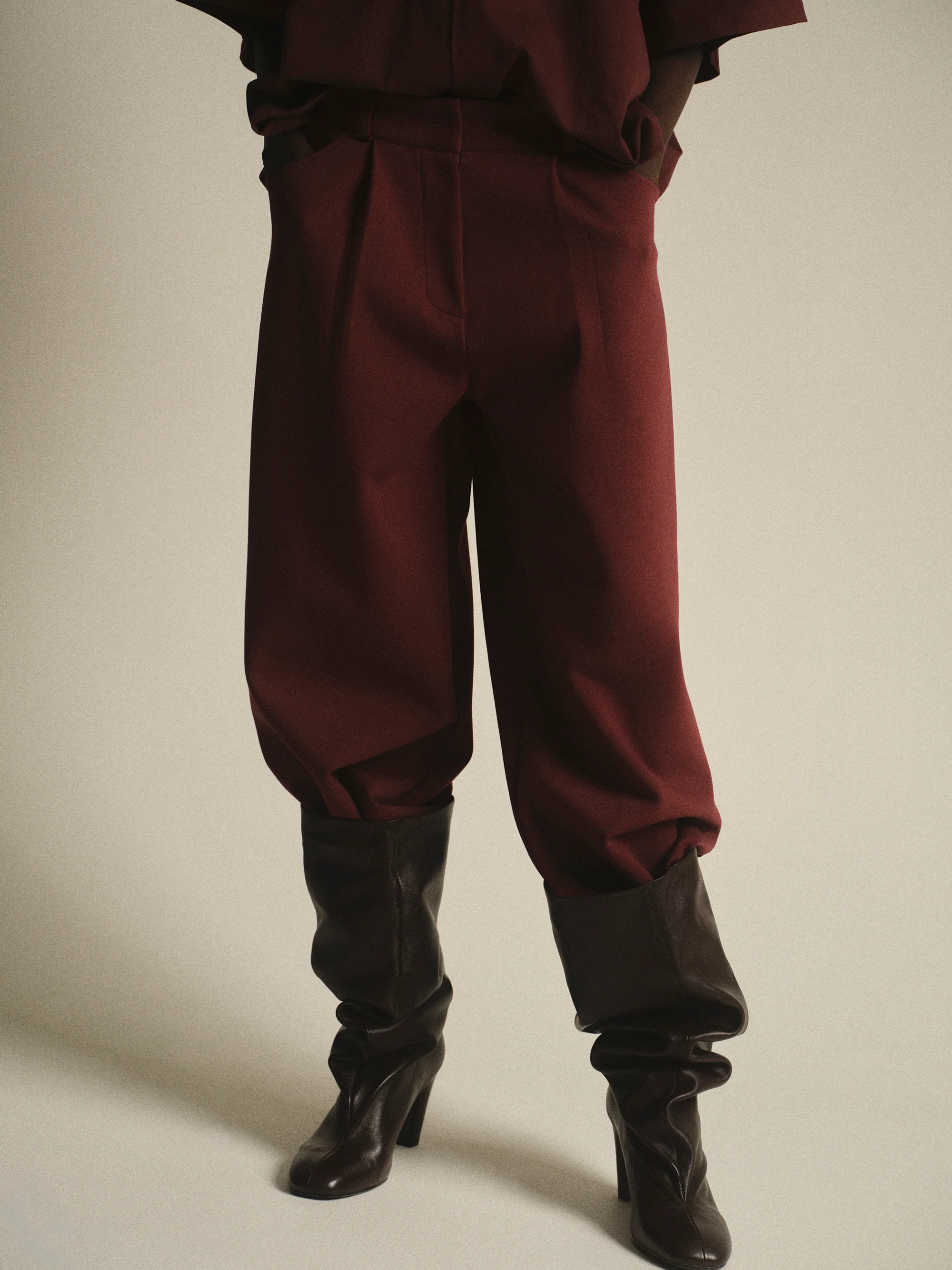French Terry Pleat Pants, Wine