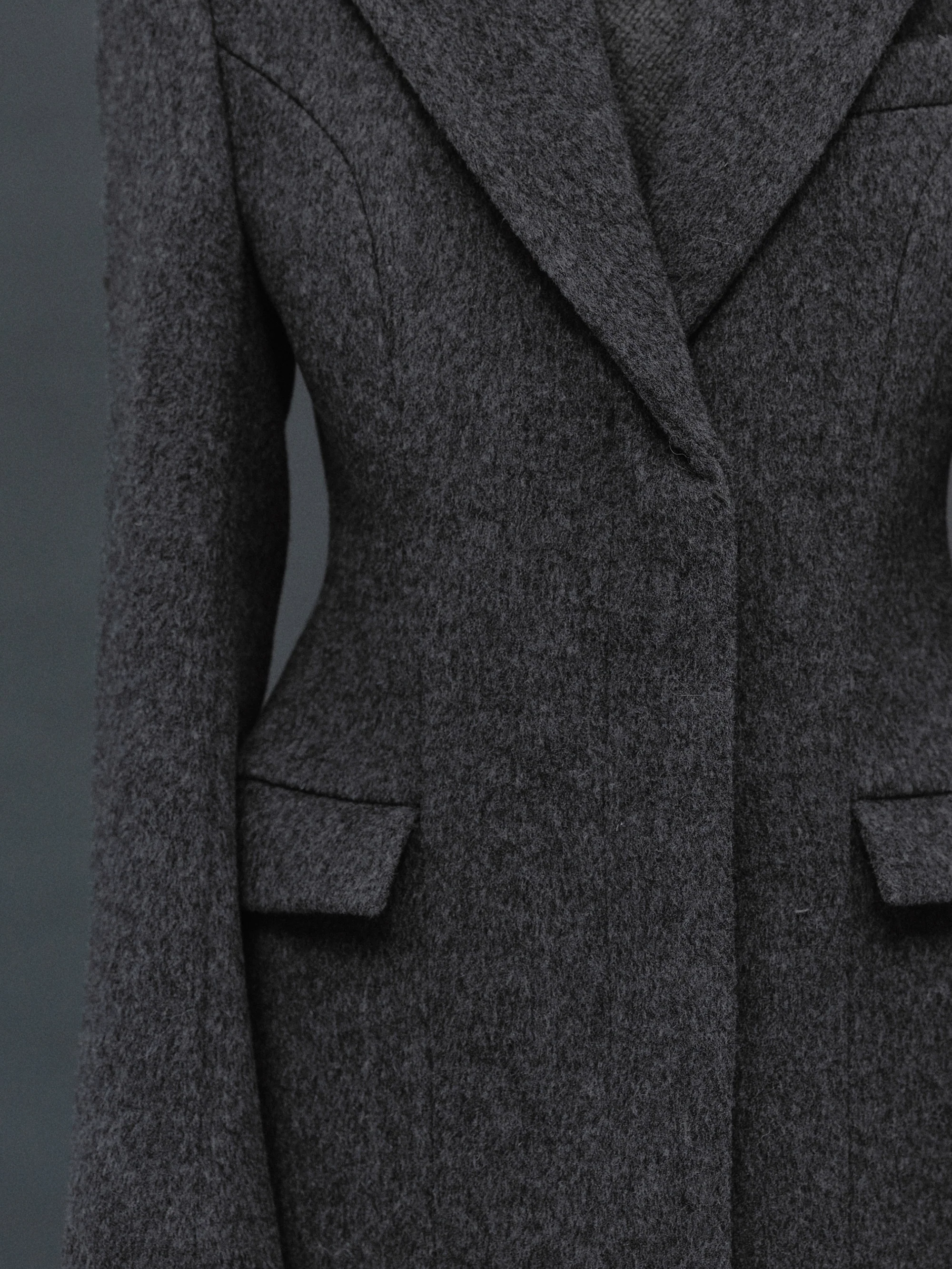 Holin Hourglass Coat, Cobblestone - Image 2