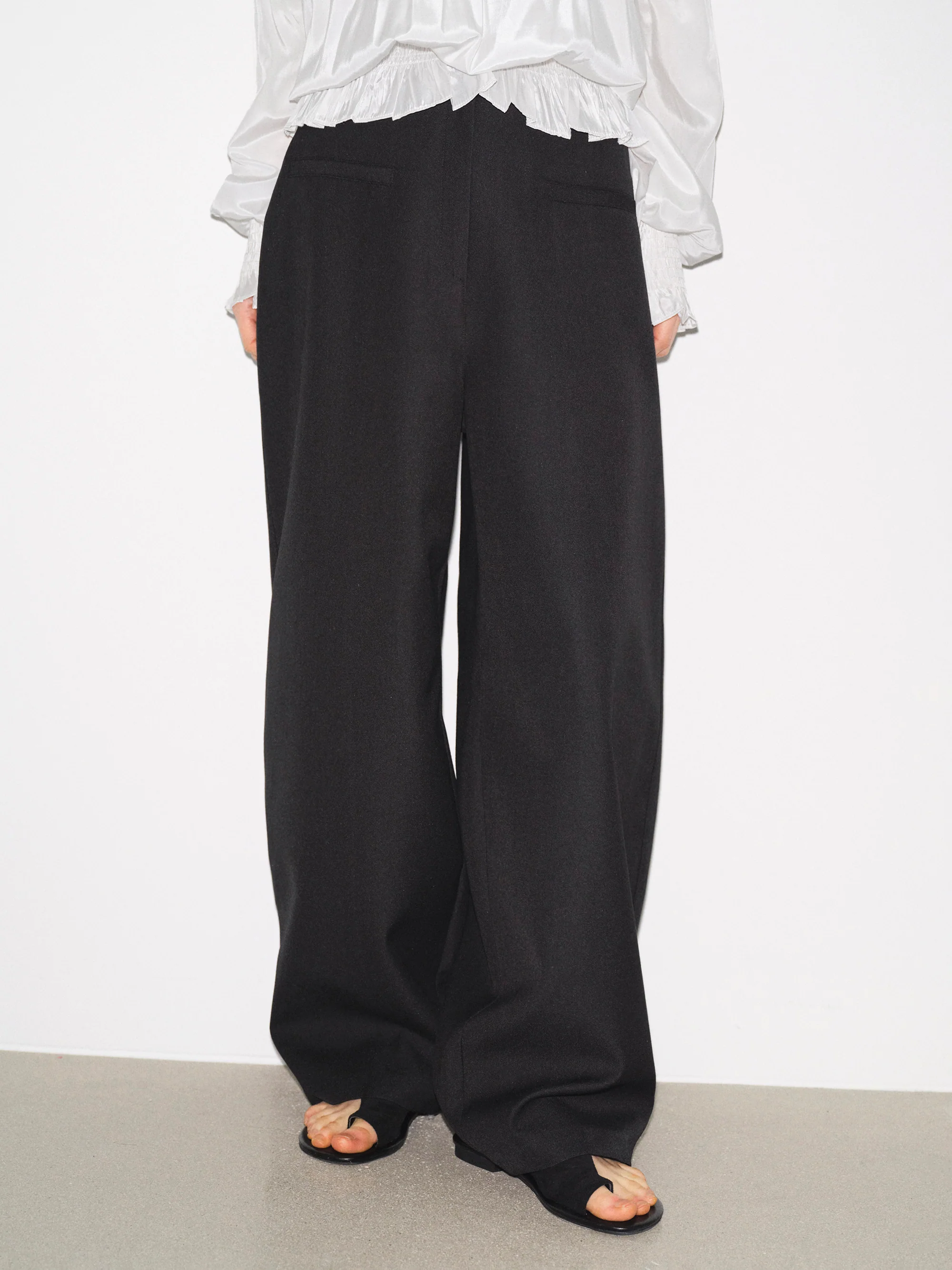 Mesa Front Welt Pocket Trousers, Black - Image 2