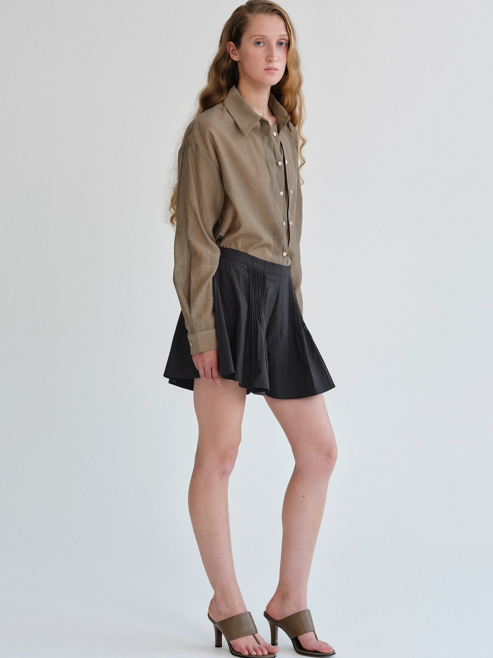 Pleat Balloon Shorts, Black - Image 6