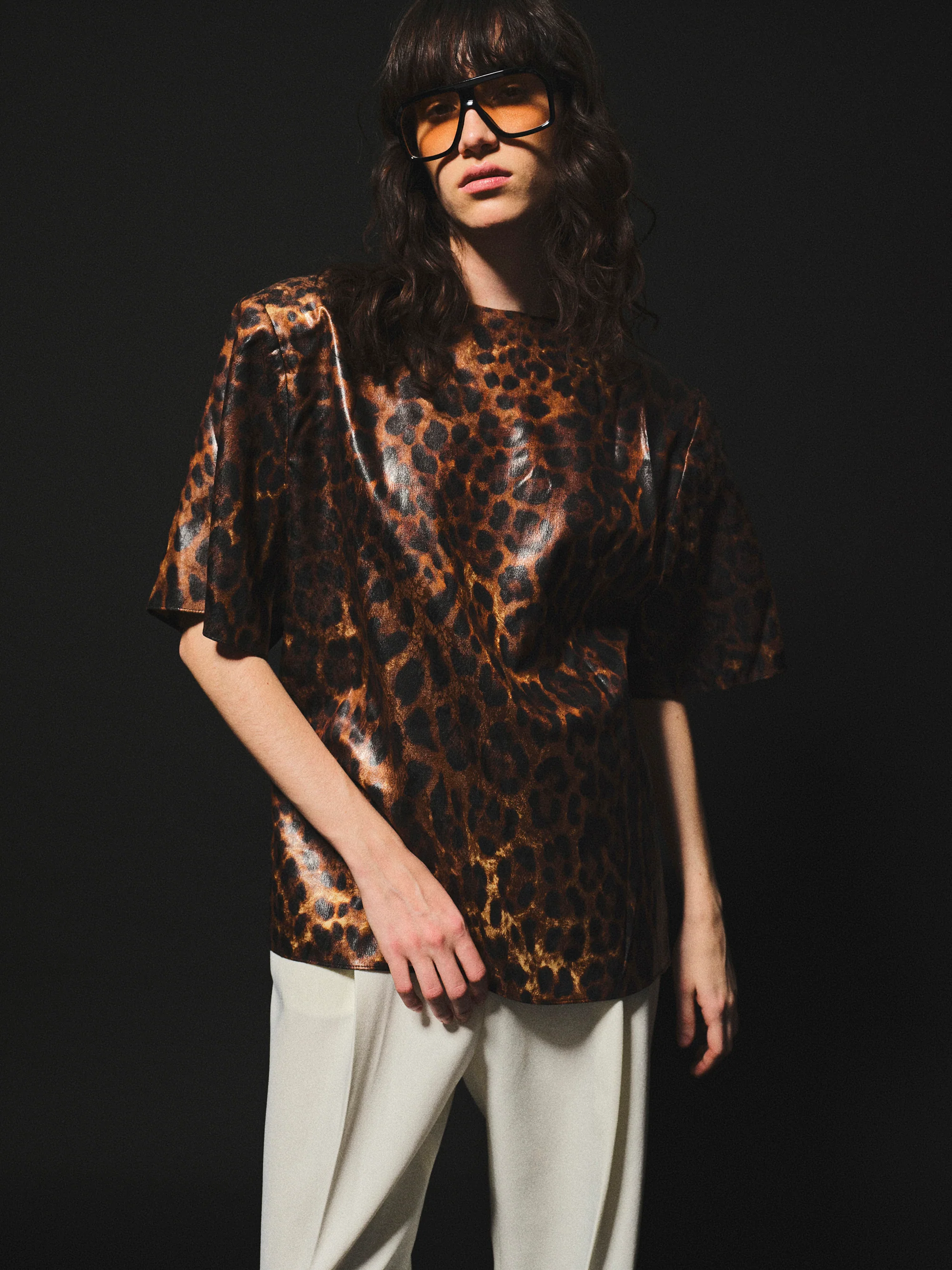 Printed Shoulder-Pad Top, Leopard - Image 4