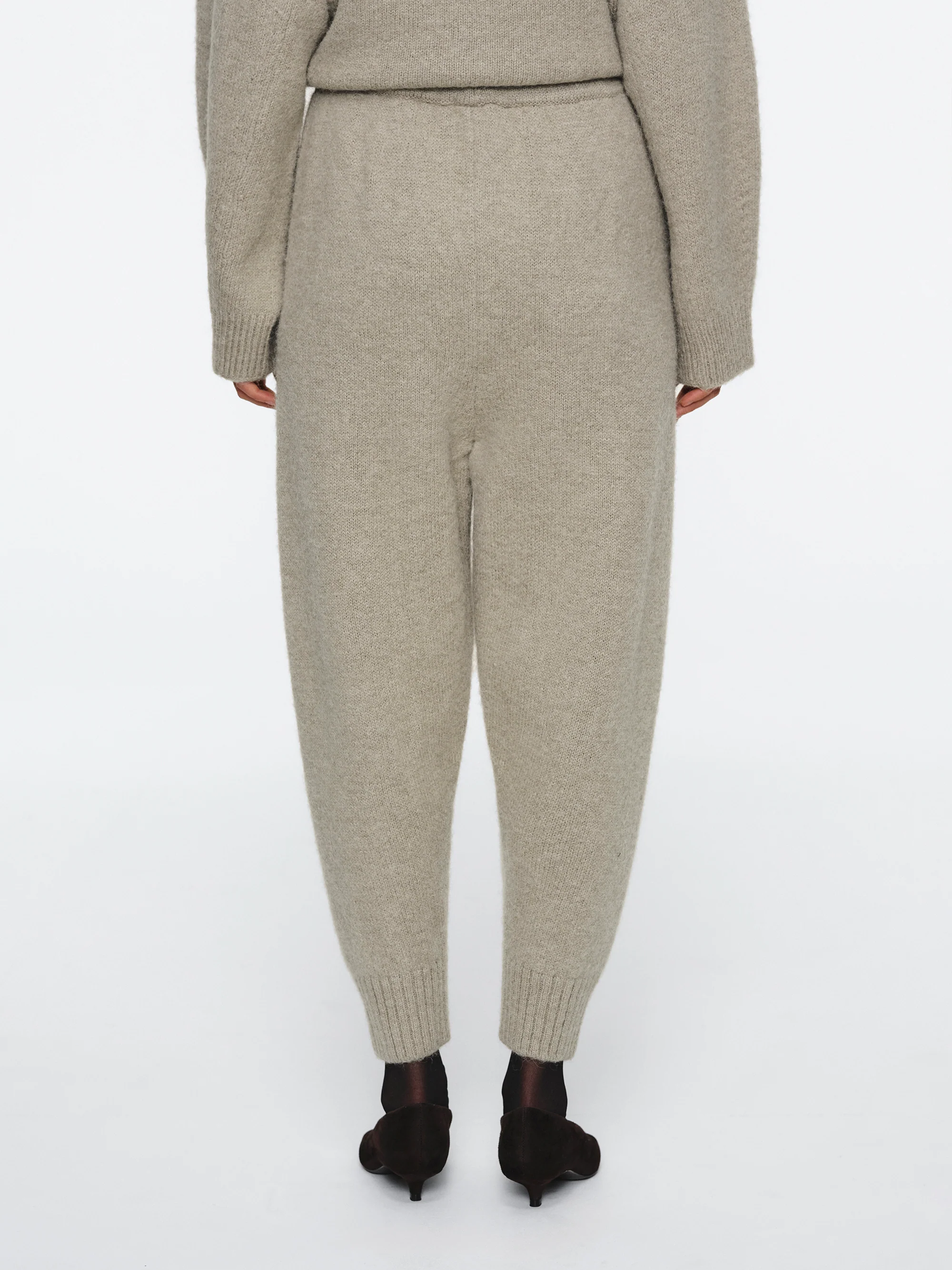 Relaxed Wool-Blend Lounge Knit Pants, Beige - Image 4