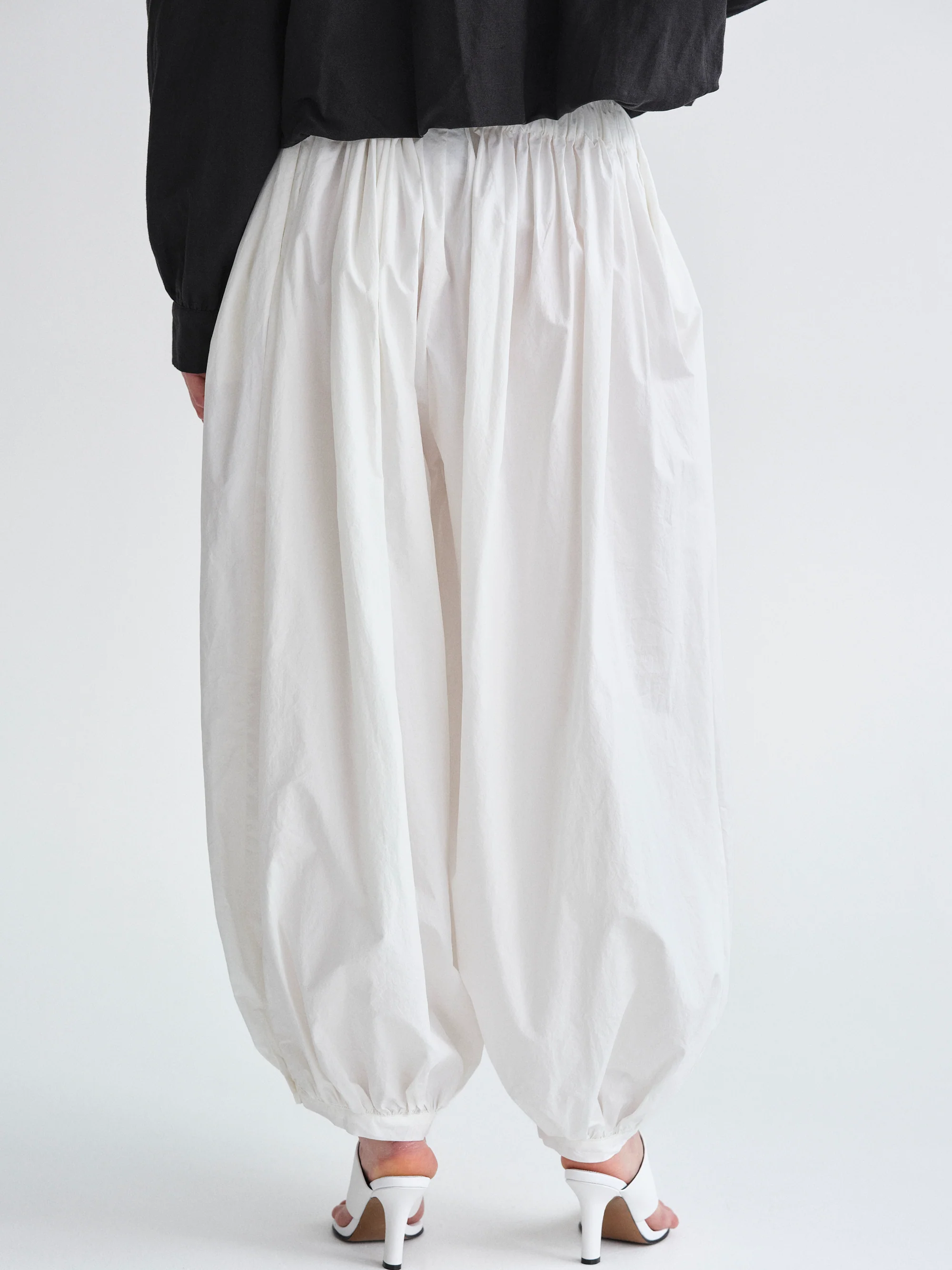 Rumi Balloon Parachute Pants, White - Image 6