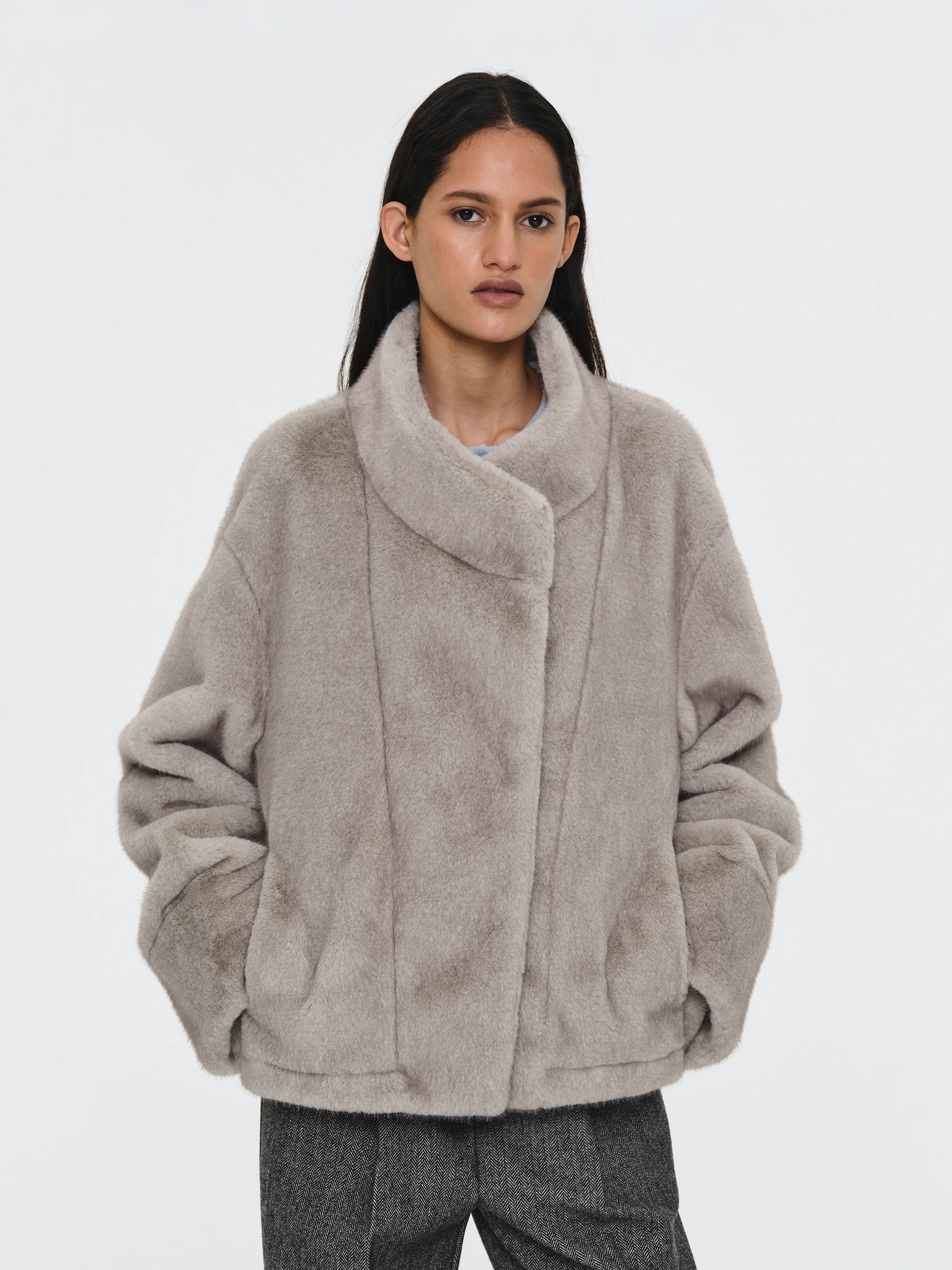 Shawl-Collar Faux-Fur Jacket, Grey