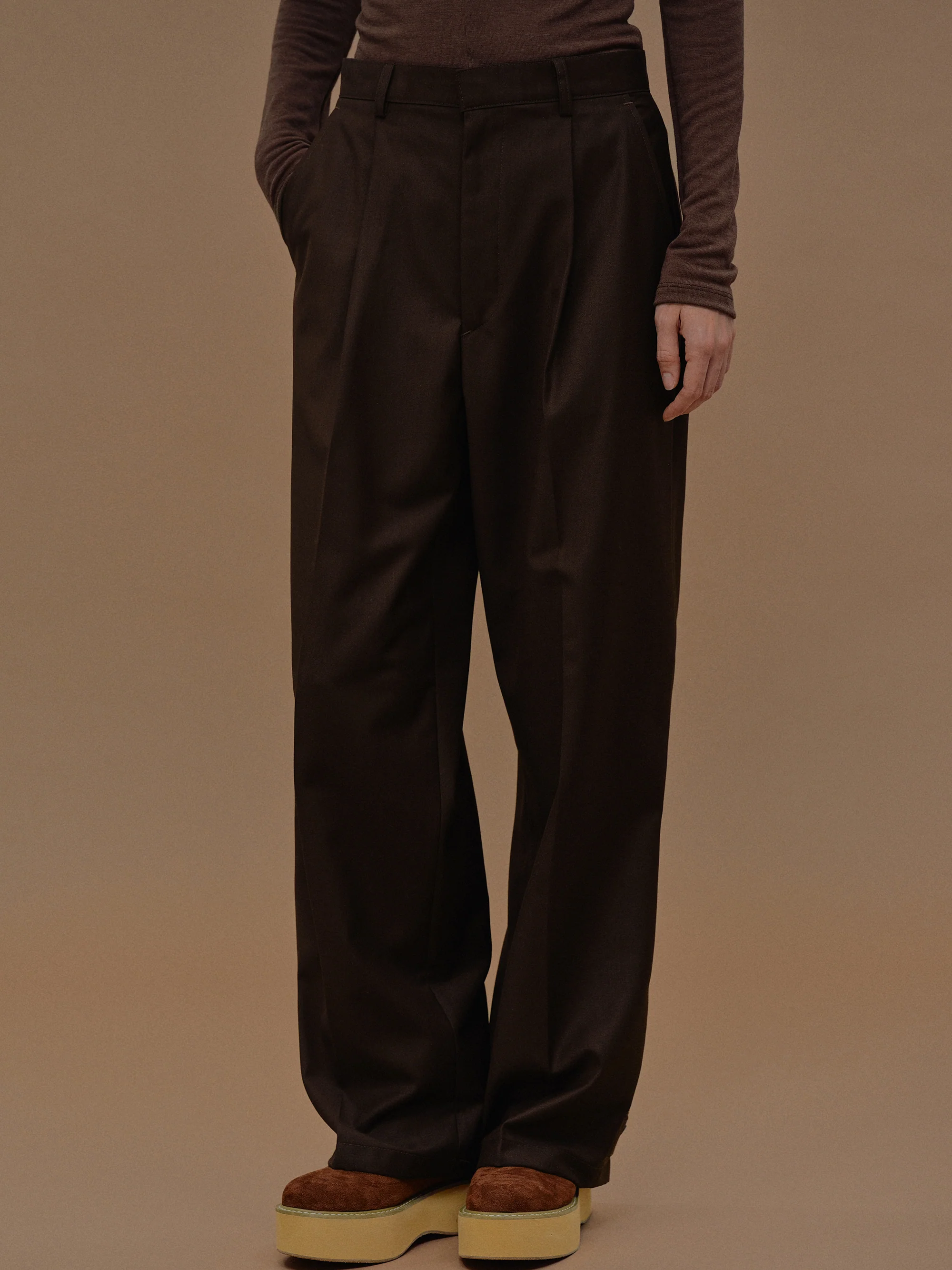 Triangle Pocket Relaxed Trousers, Fondant - Image 3