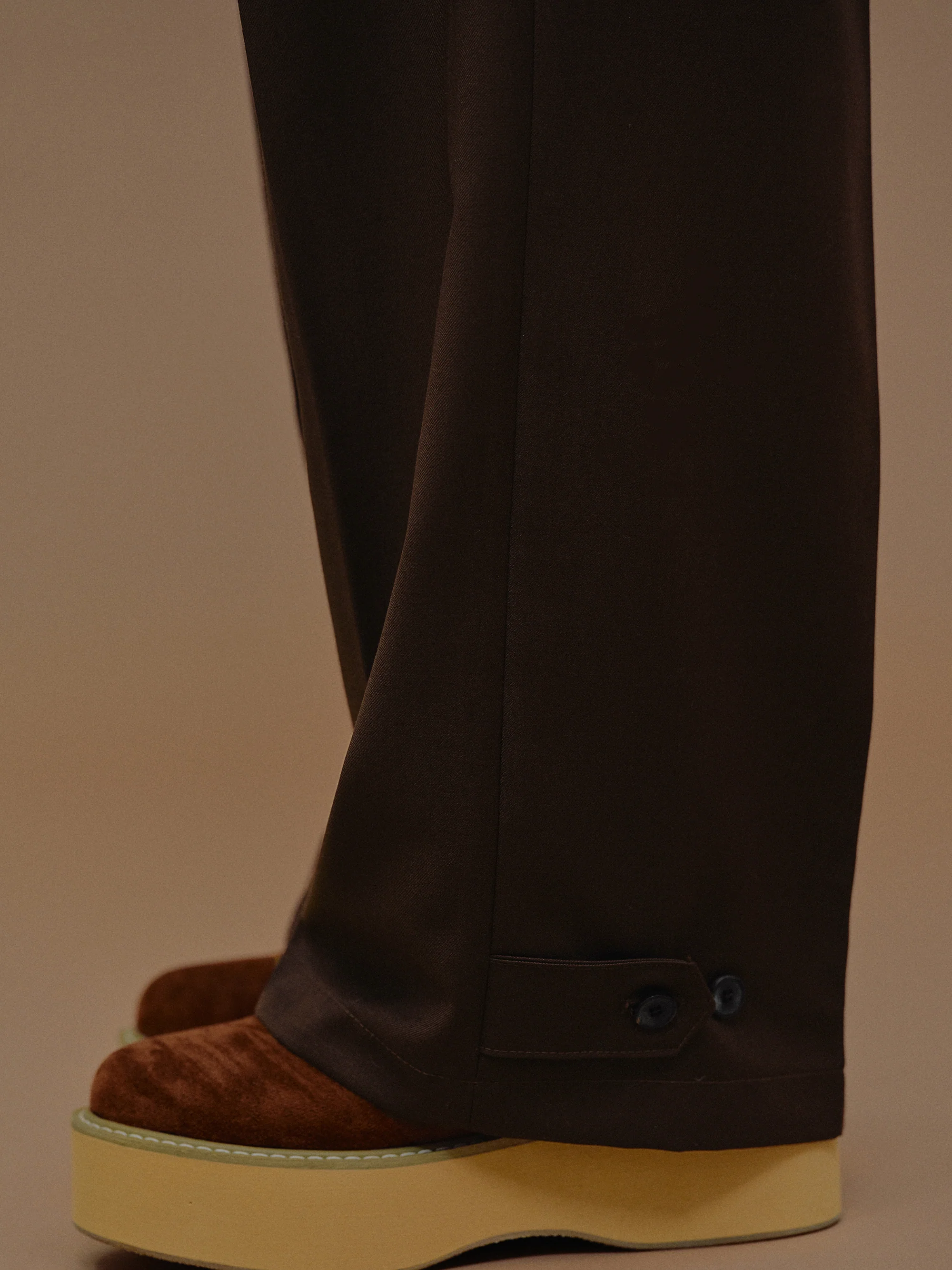 Triangle Pocket Relaxed Trousers, Fondant - Image 4