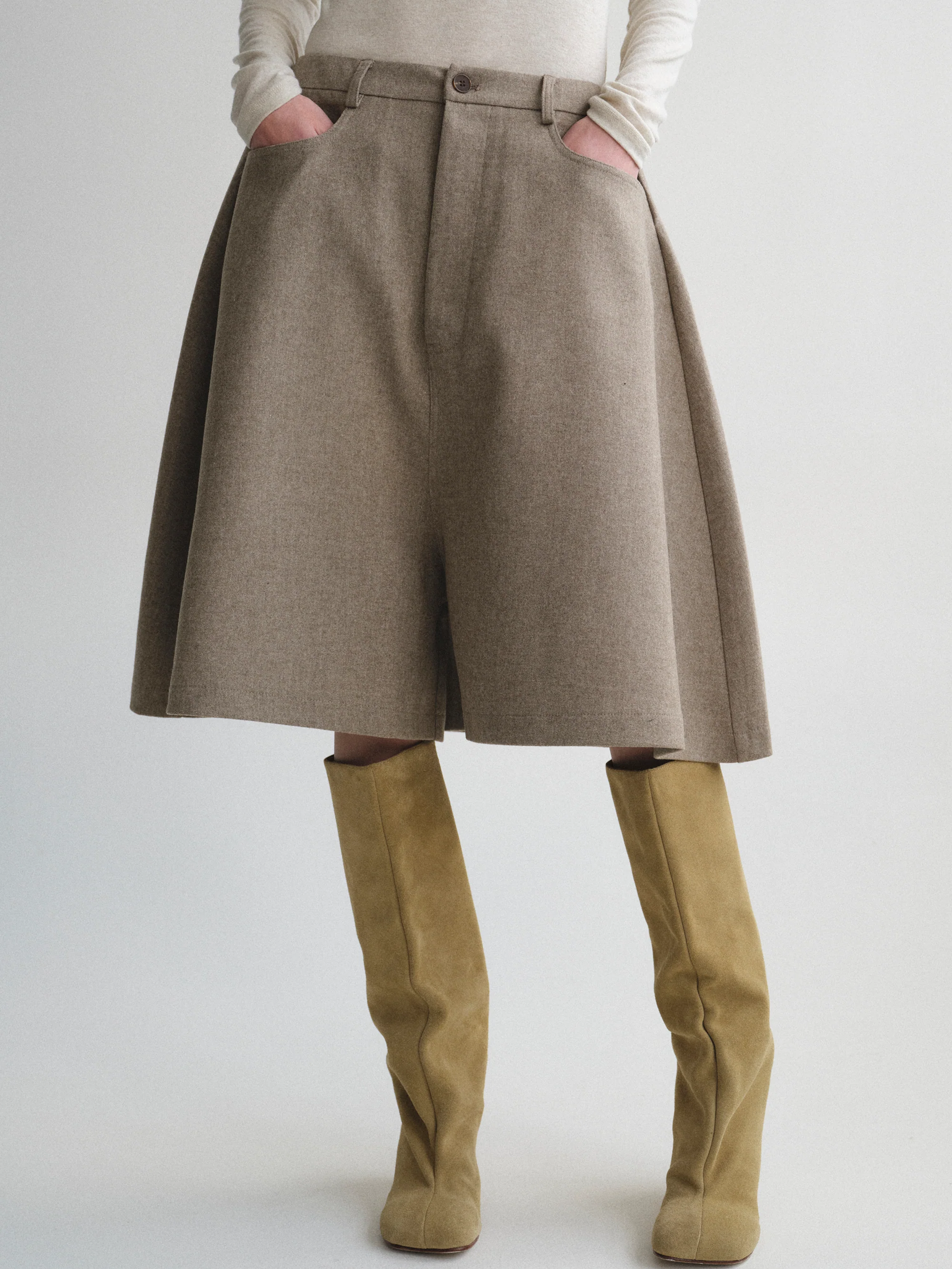 Wide Bermuda Shorts, Beige - Image 3